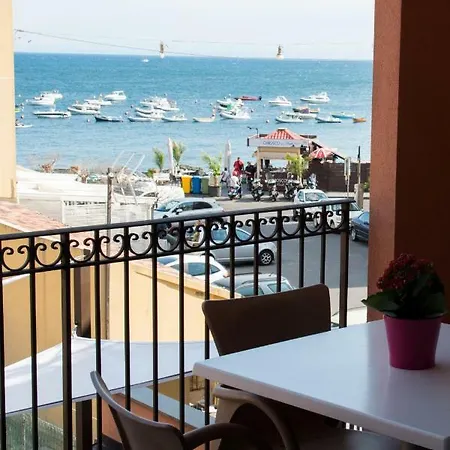 Acitrezza B&B-3
